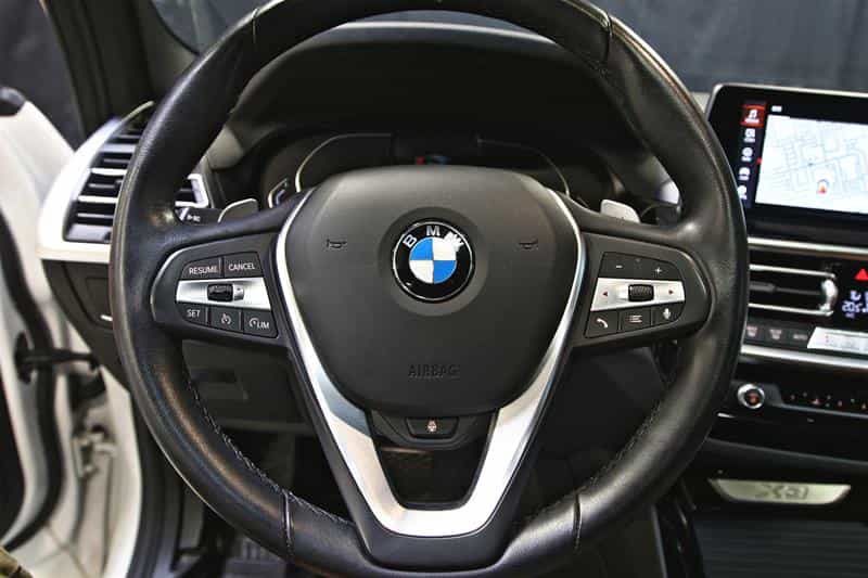 2022 BMW X3 xDrive30i - Image 15