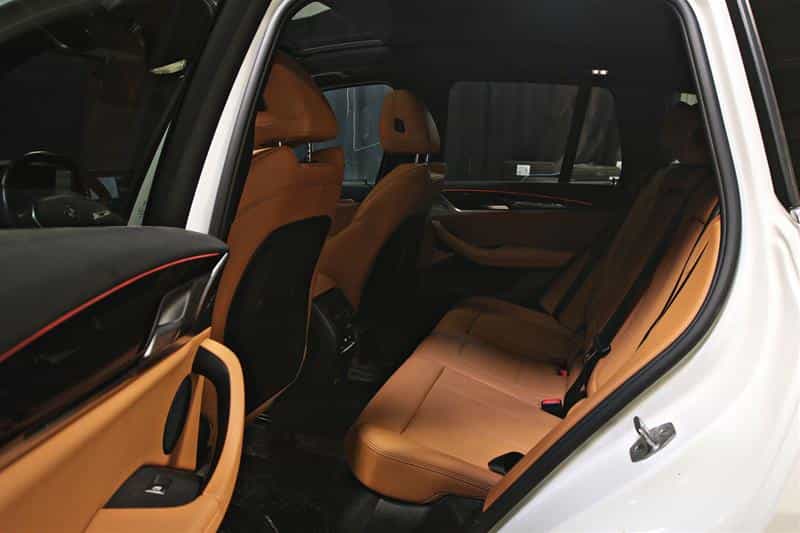 2022 BMW X3 xDrive30i - Image 18