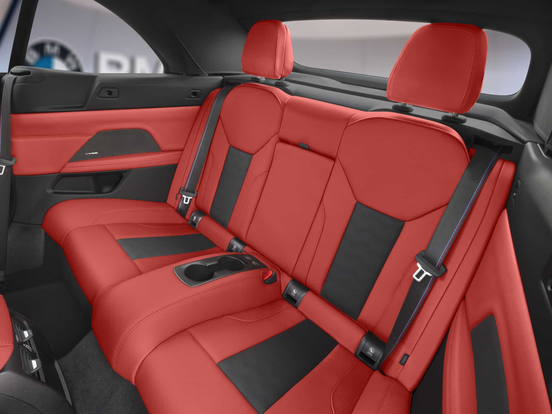 2026 BMW M4 Competition Cabriolet - Image 9