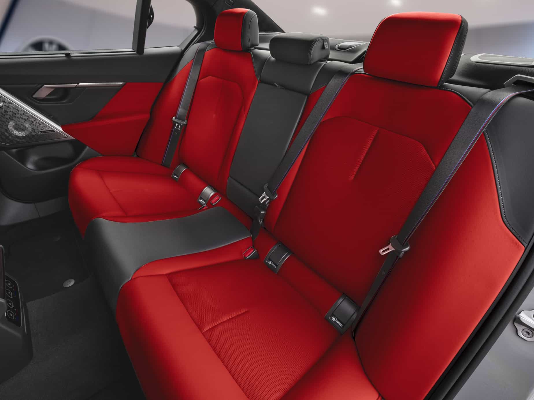 2026 BMW M5 Sedan - Image 9