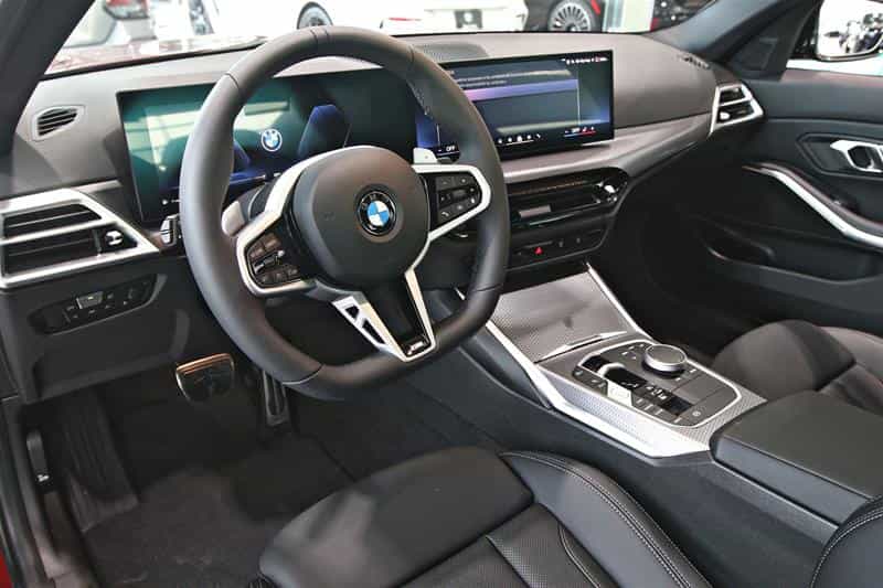 2026 BMW 330i xDrive Sedan - Image 10