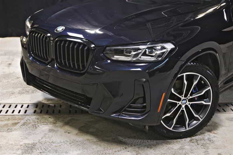 2025 BMW X3 30 xDrive - Image 2