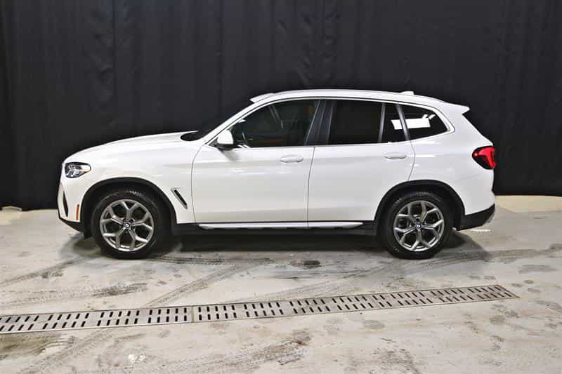 2023 BMW X3 xDrive30i - Image 5