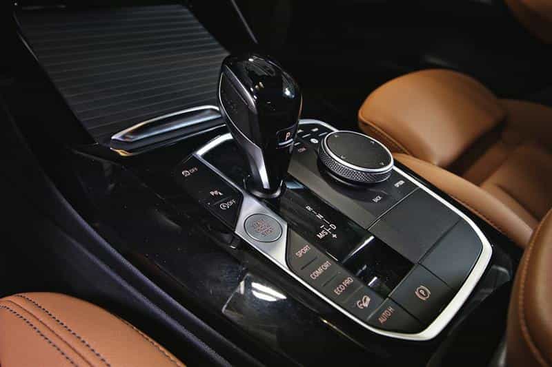 2024 BMW X3 xDrive30i - Image 12