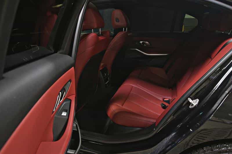 Image 18 BMW 3 Series xDrive Sedan 2025