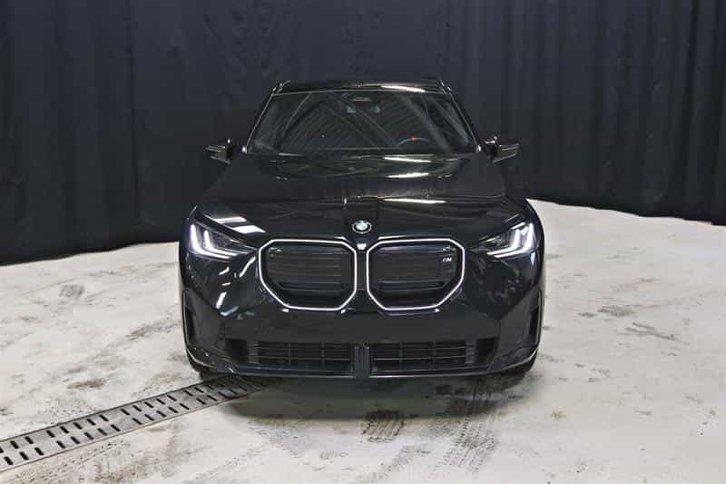 2025 BMW X3 M50 xDrive - Image 3