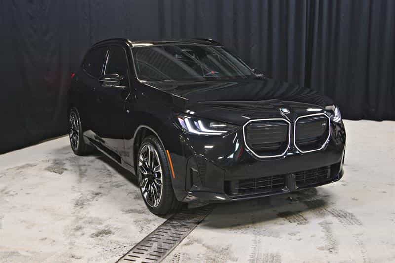 2025 BMW X3 M50 xDrive - Image 4