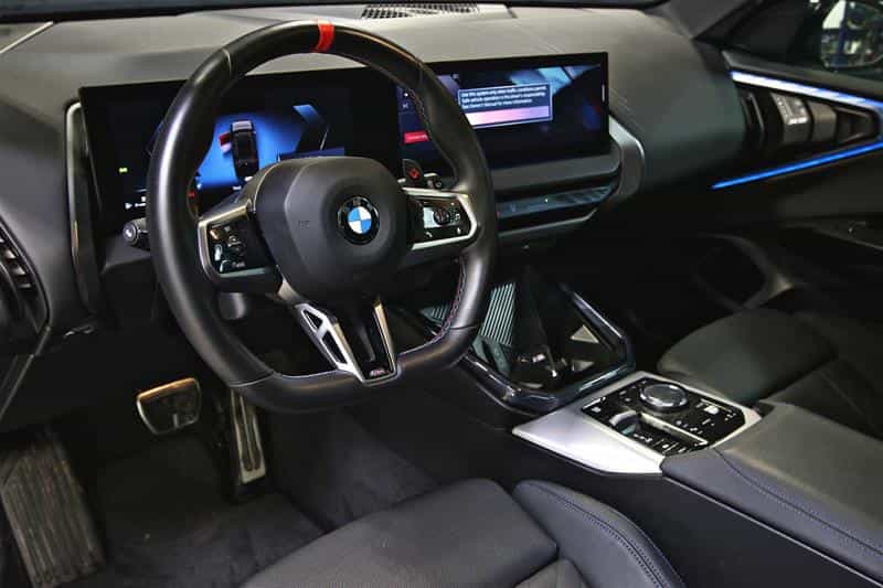 2025 BMW X3 M50 xDrive - Image 11