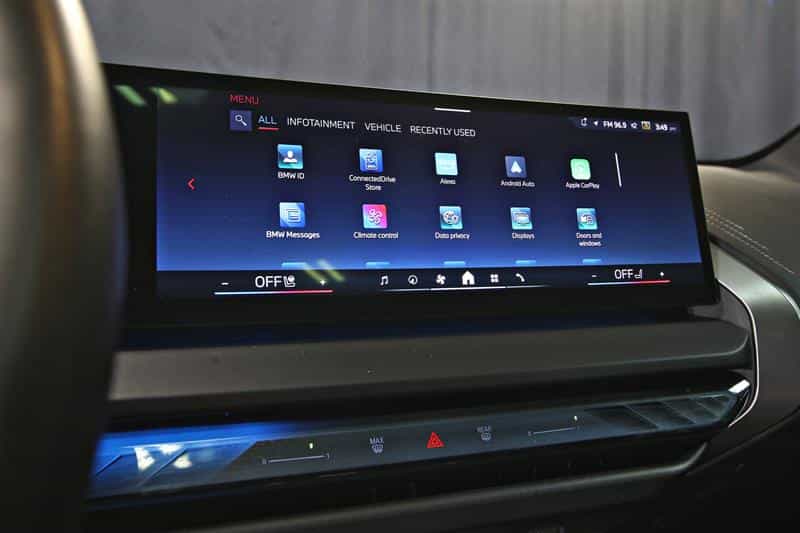 2025 BMW X3 M50 xDrive - Image 13