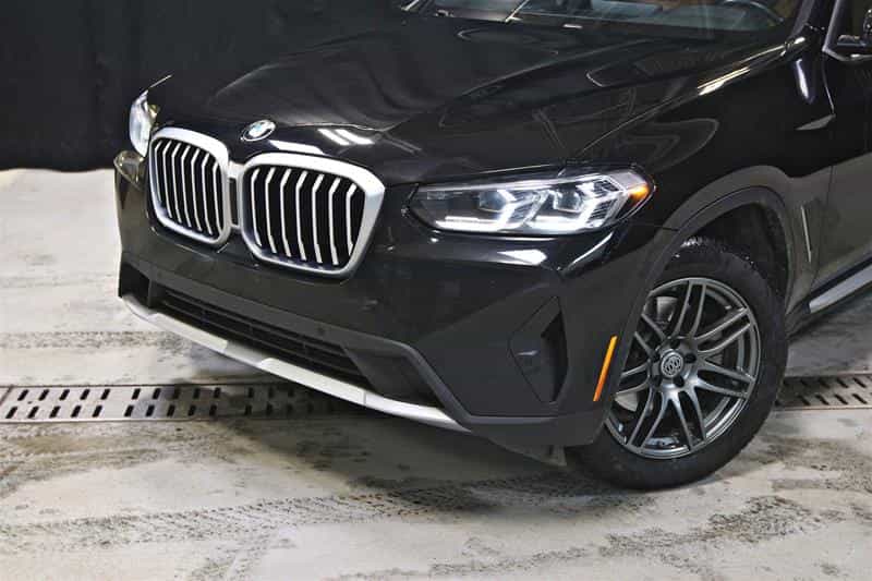2024 BMW X3 xDrive30i - Image 2