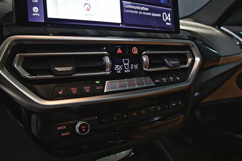 2024 BMW X3 xDrive30i - Image 13