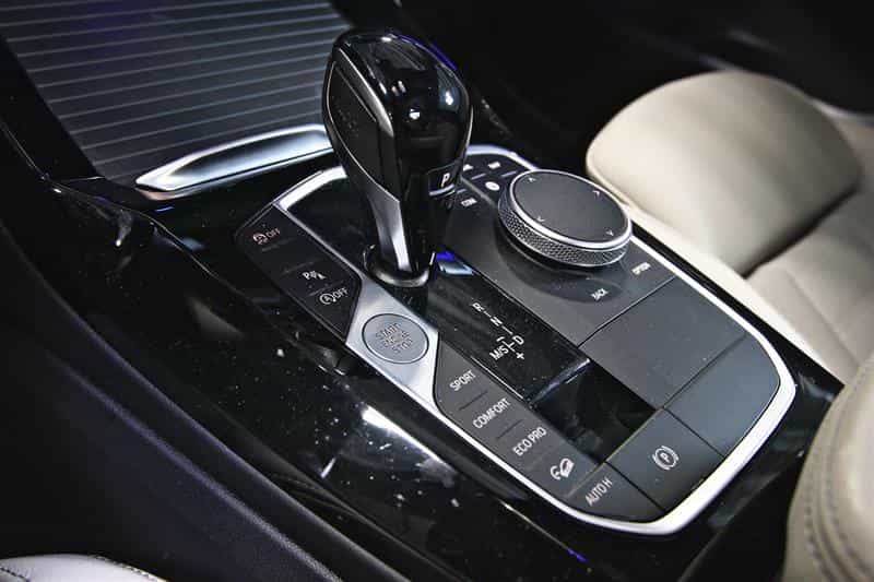 2022 BMW X3 xDrive30i - Image 12