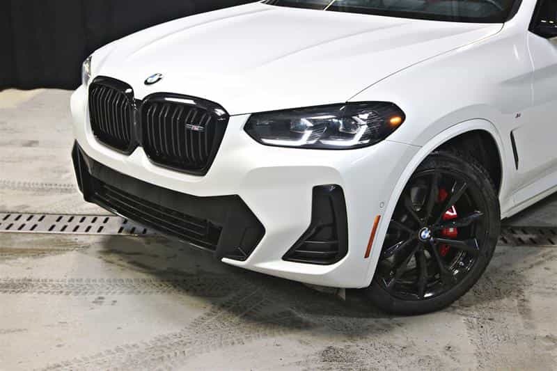 2024 BMW X3 M40i xDrive - Image 2