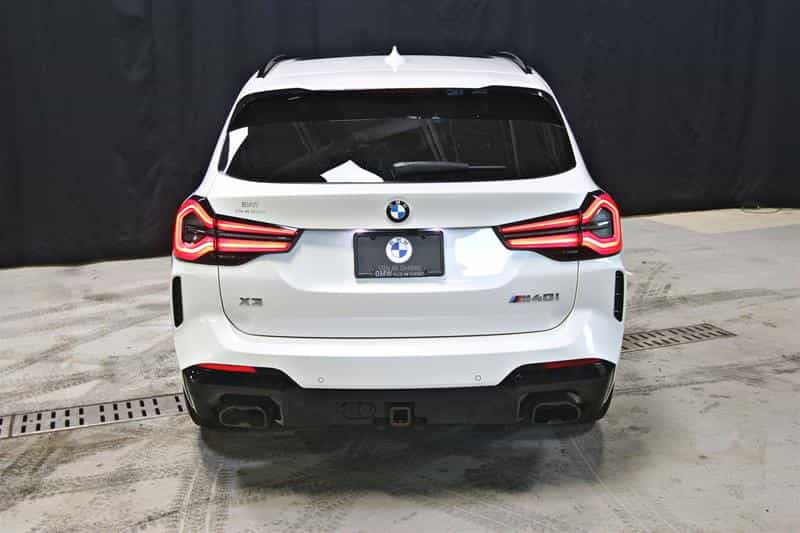 2024 BMW X3 M40i xDrive - Image 7