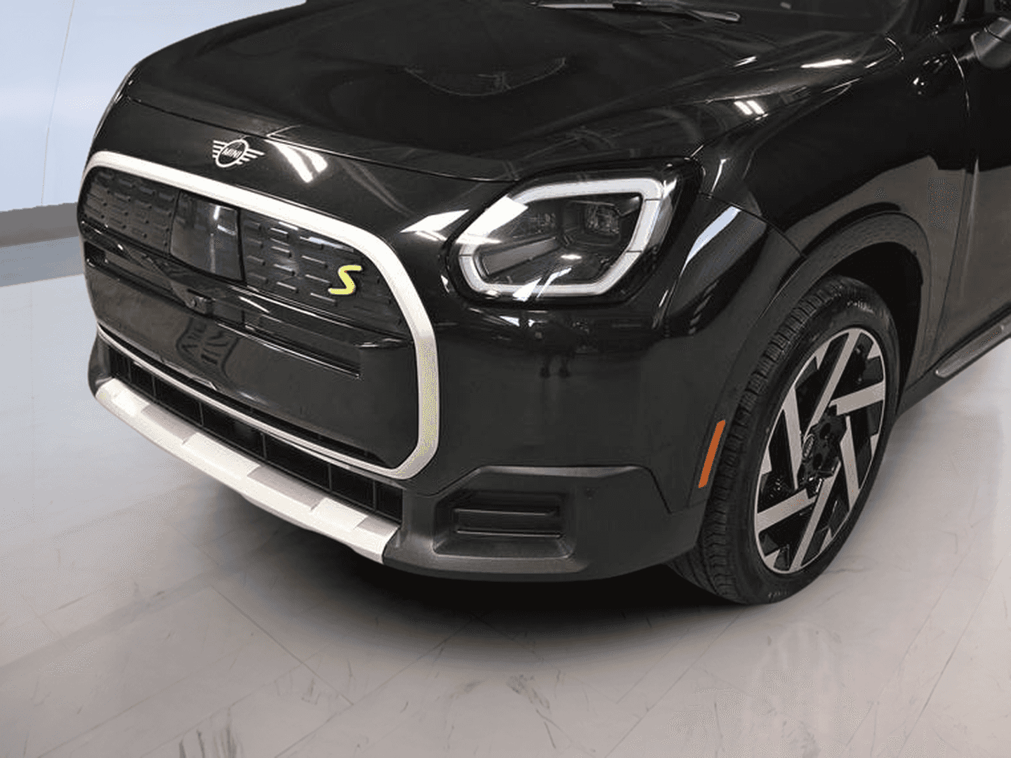2025 Mini Countryman Se All4 - Image 2