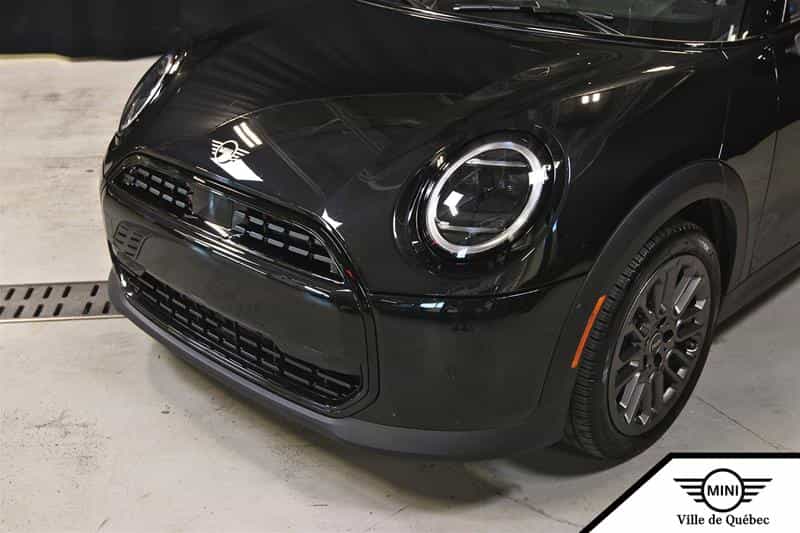 Image 2 Mini Clubman Cooper C FWD 2025