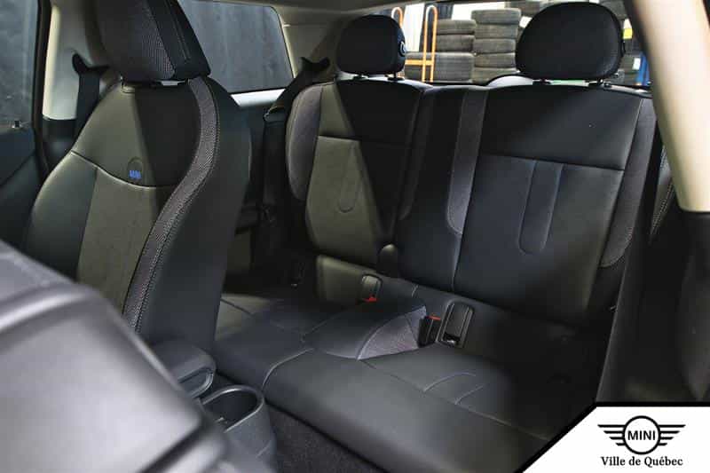 2025 Mini Cooper Cooper S - Image 16