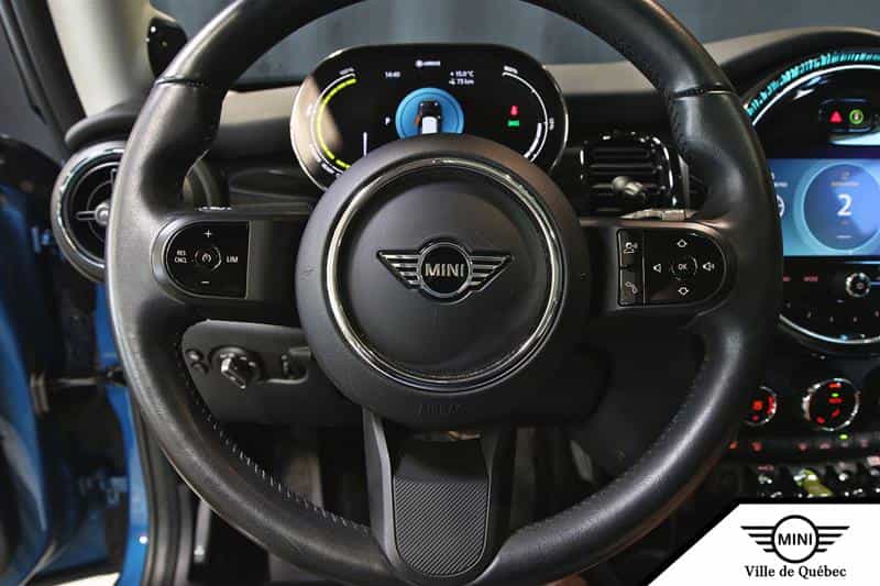 2024 Mini Cooper SE 3 Door - Image 14