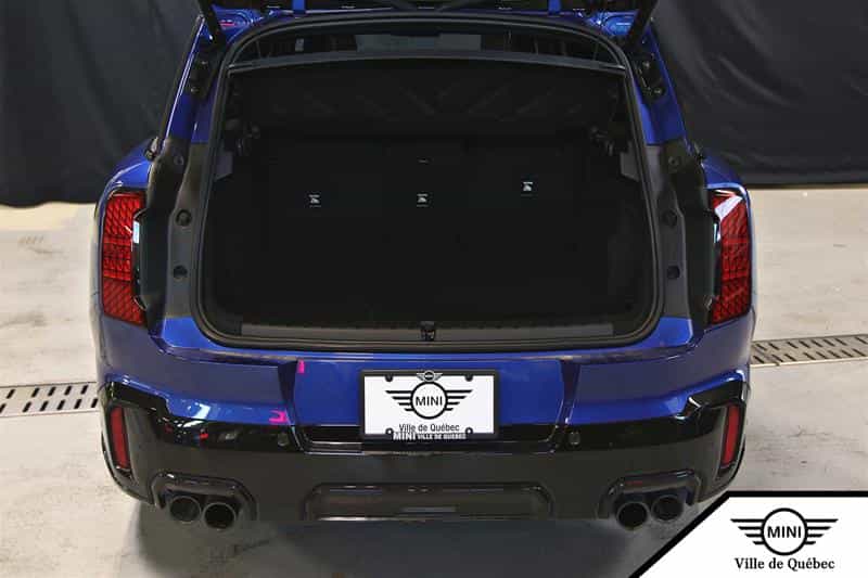 2025 Mini Cooper John Cooper Works ALL4 - Image 10