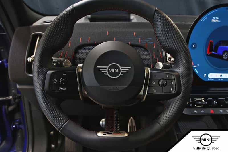 2025 Mini Cooper John Cooper Works ALL4 - Image 15