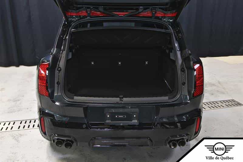 2025 Mini Cooper John Cooper Works ALL4 - Image 10