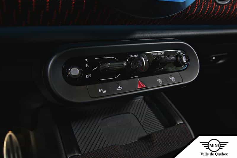 2025 Mini Cooper John Cooper Works ALL4 - Image 14