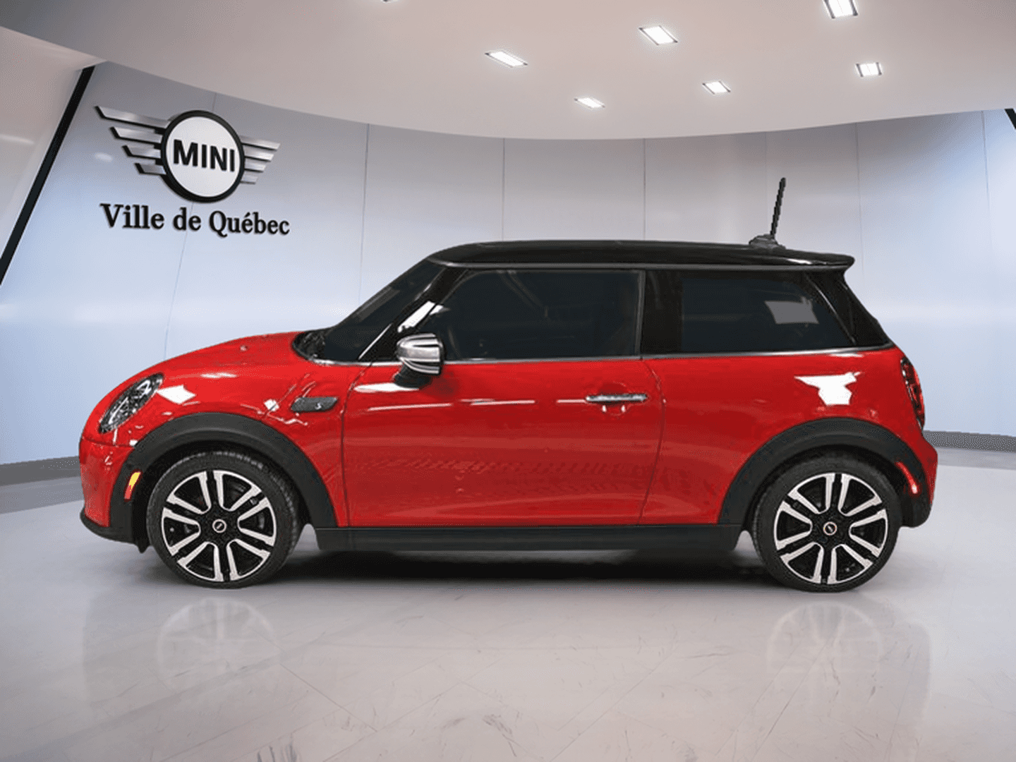 Image 5 Mini Cooper SE 3 Door 2024