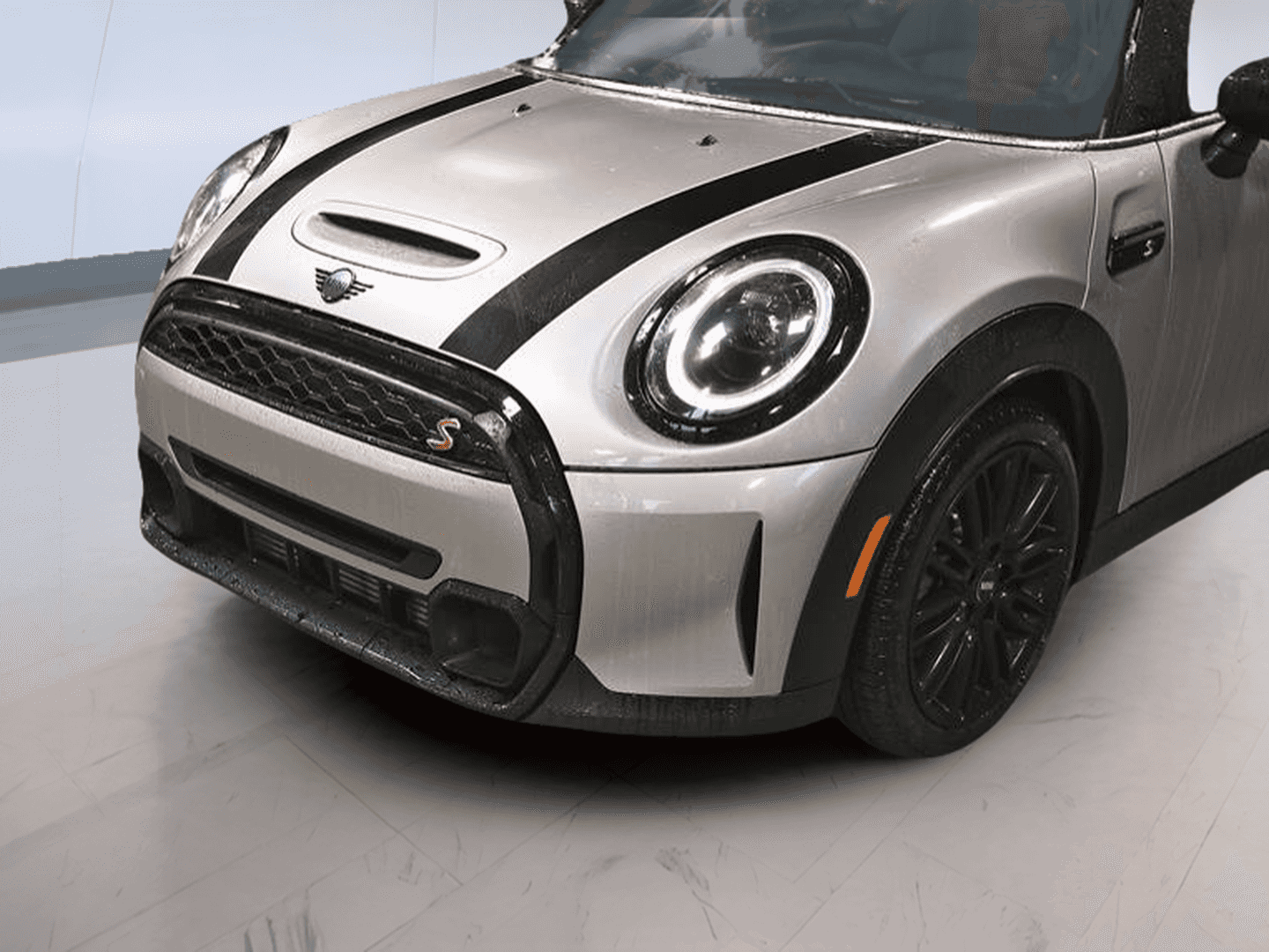 2024 Mini Convertible Cooper S - Image 2