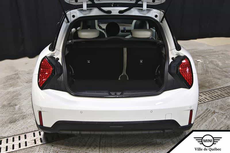 2025 Mini Cooper Cooper S - Image 10