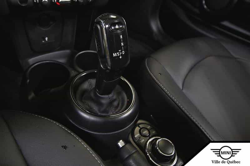 2024 Mini Convertible Cooper - Image 11