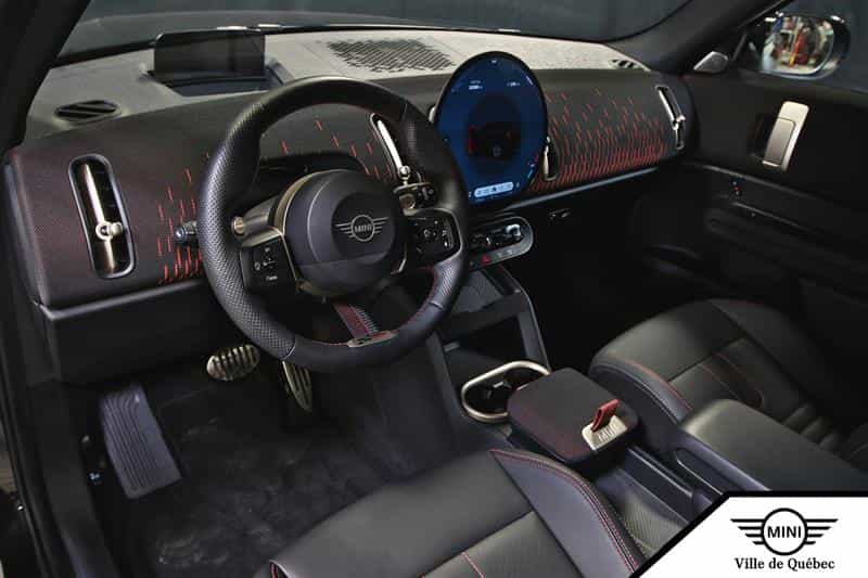 2025 Mini Cooper John Cooper Works ALL4 - Image 11