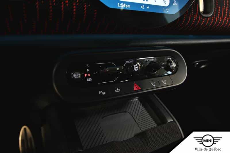 2025 Mini Cooper John Cooper Works ALL4 - Image 13