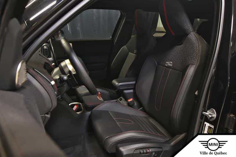 2025 Mini Cooper John Cooper Works ALL4 - Image 16