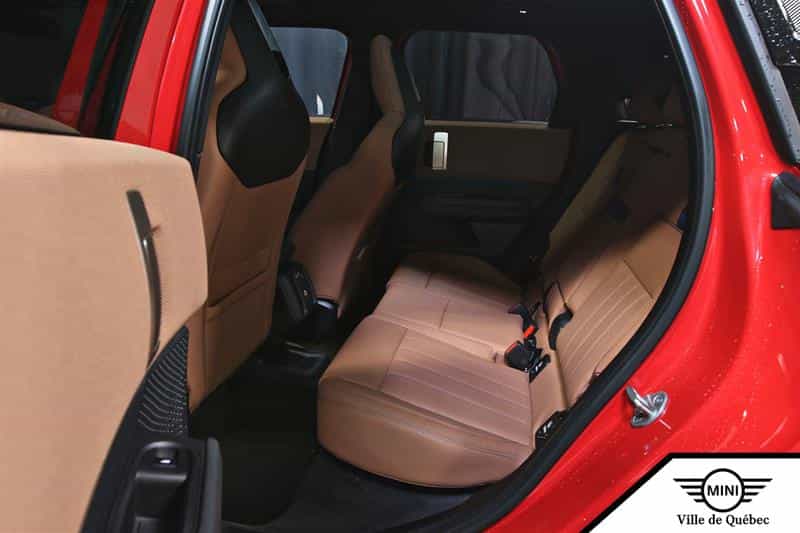 2025 Mini Countryman Cooper S ALL4 - Image 17