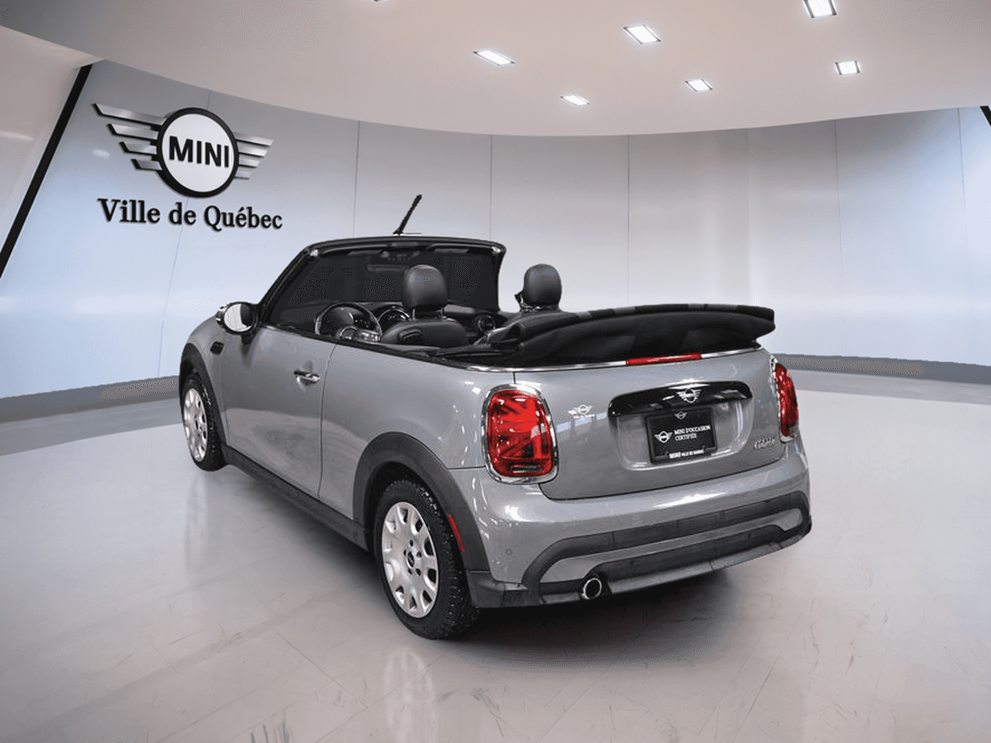 2022 Mini Convertible Cooper - Image 7