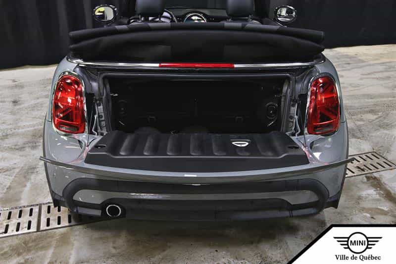 2022 Mini Convertible Cooper - Image 10