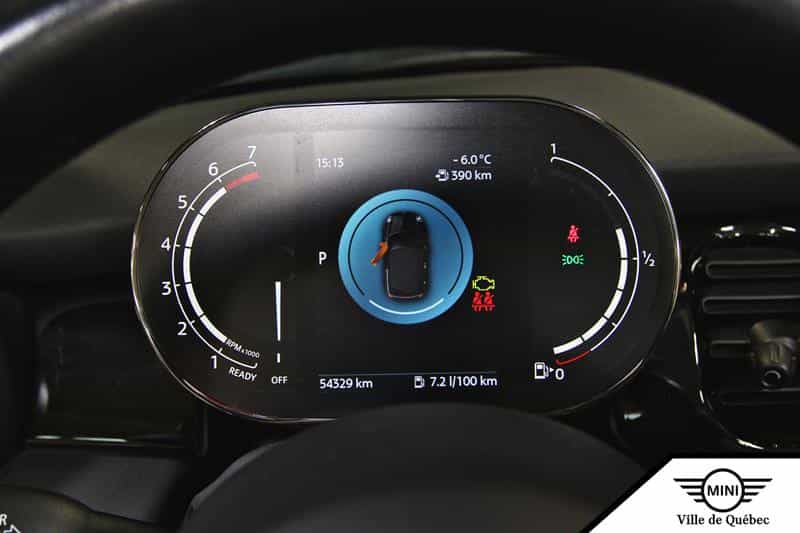 2022 Mini Convertible Cooper - Image 16