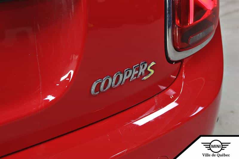 2024 Mini Cooper SE 3 Door - Image 9