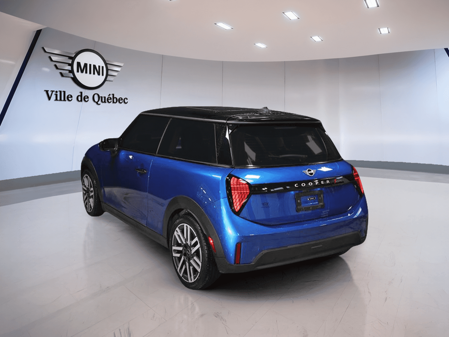 2025 Mini Cooper Cooper S - Image 7