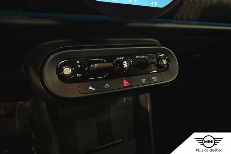 2025 Mini Cooper Cooper S - Image 11