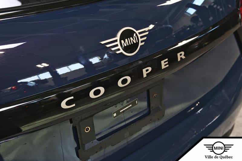 2025 Mini Clubman Cooper C FWD - Image 9