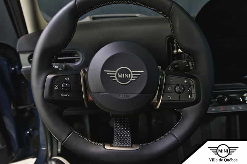 2025 Mini Clubman Cooper C FWD - Image 14