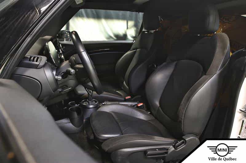 2024 Mini Convertible Cooper - Image 16