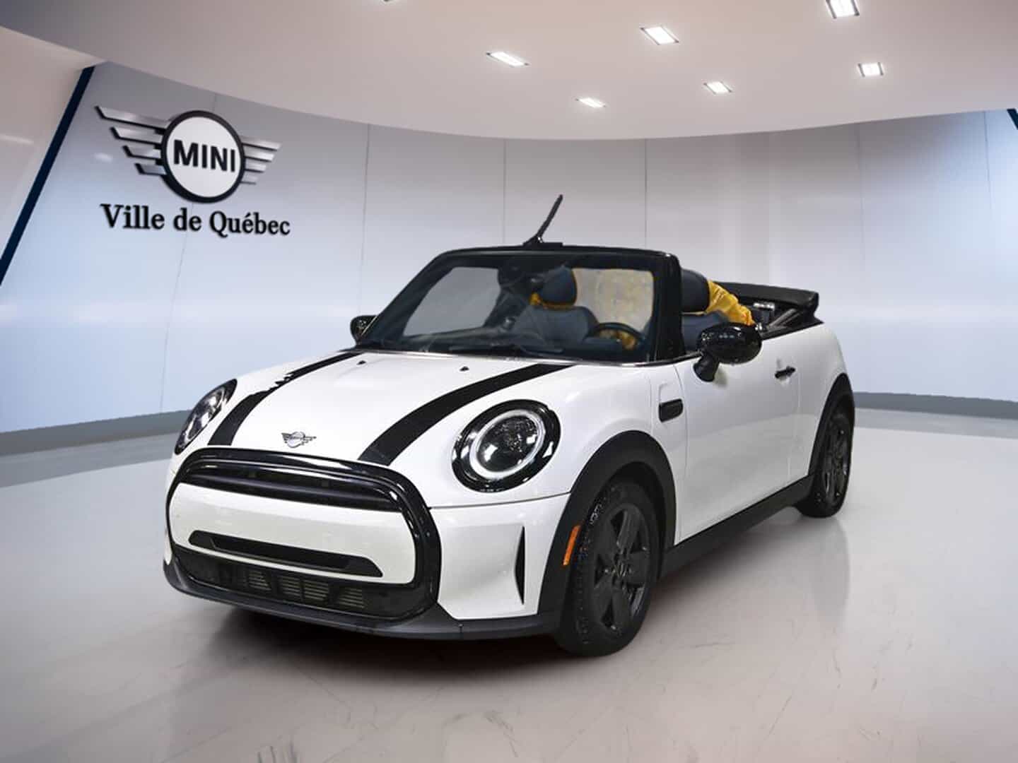 2024 Mini Cooper Cooper - Image 1