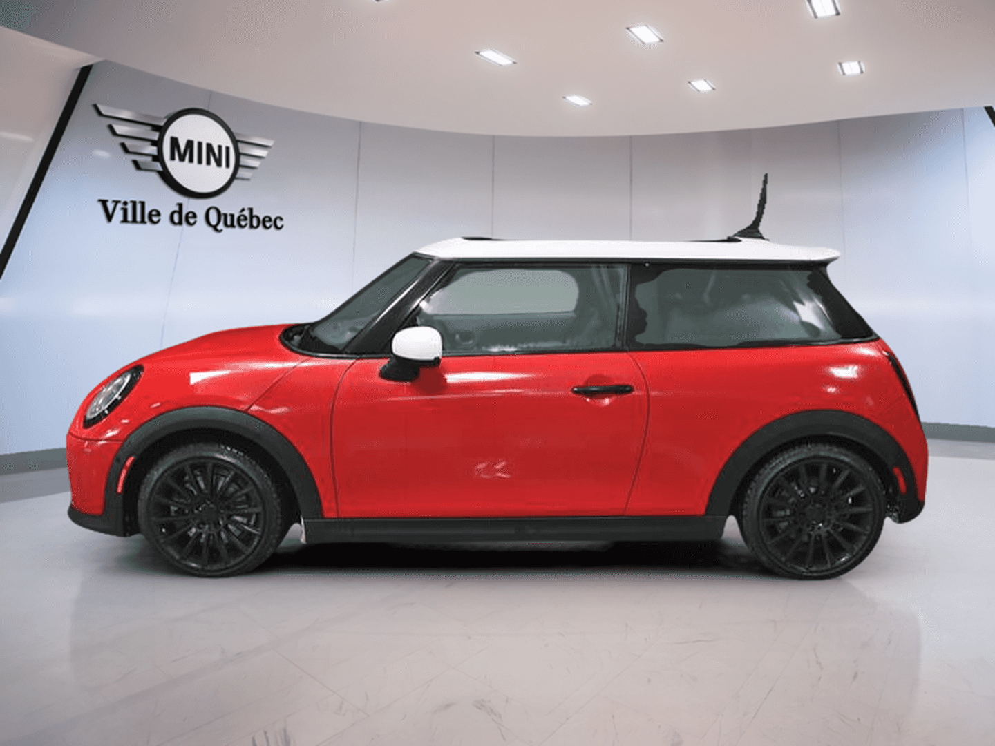 2025 Mini Cooper Cooper S - Image 5