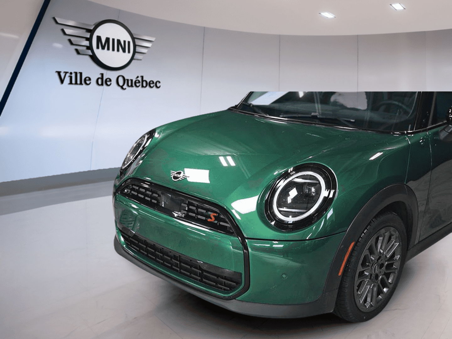 Image 2 Mini Cooper Cooper S FWD 2025
