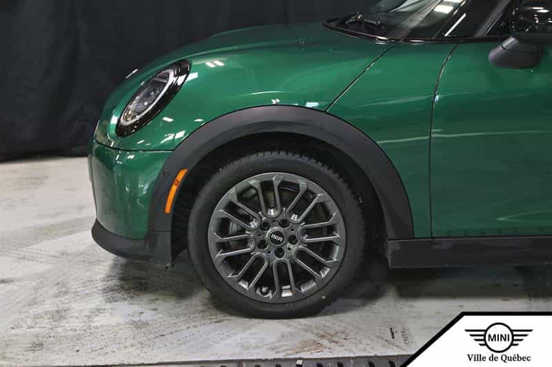2025 Mini Cooper Cooper S FWD - Image 6