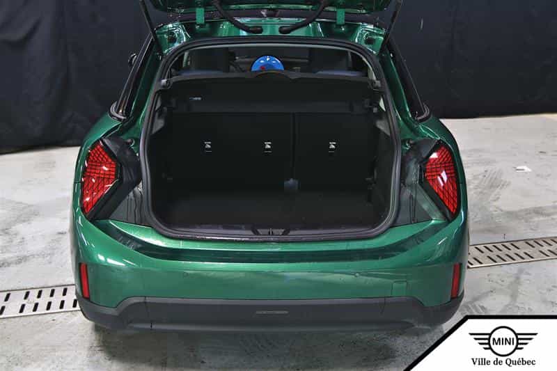 2025 Mini Cooper Cooper S FWD - Image 10