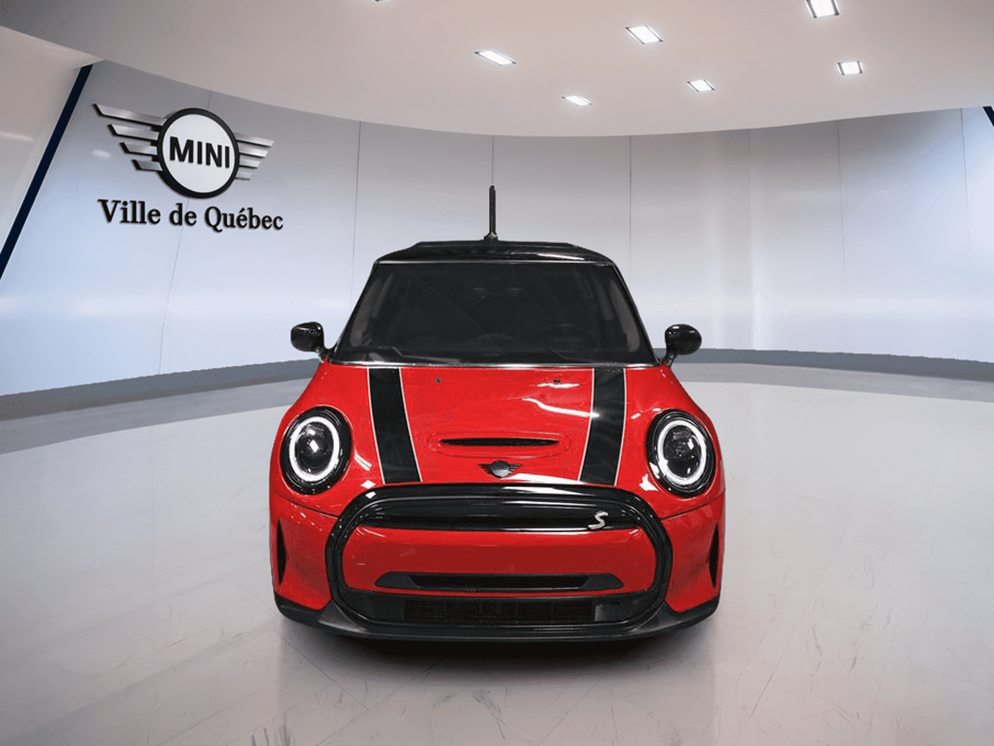 2024 Mini Cooper SE 3 Door - Image 3