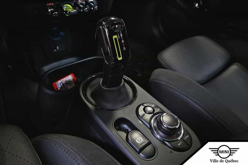 Image 12 Mini Cooper SE 3 Door 2024